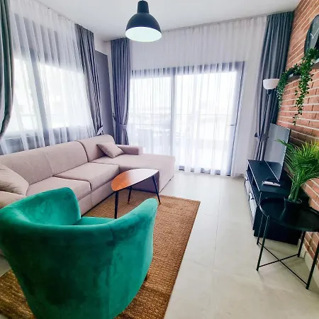 Appartement Happy Vacation With Water Park For Kids In Caesar Blue Resort, Lunch 4 Pm, Gym, Heated Pool, Sauna And Jacuzzi *