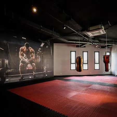 Happy Vacation With Water Park For Kids In Caesar Blue Resort, Lunch 4 Pm, Gym, Heated Pool, Sauna And Jacuzzi *