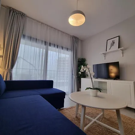 Happy Vacation With Water Park For Kids In Caesar Blue Resort, Lunch 4 Pm, Gym, Heated Pool, Sauna And Jacuzzi Daire